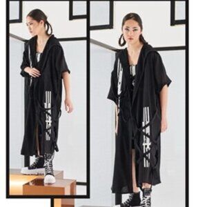 H4  funky cardigan brand new